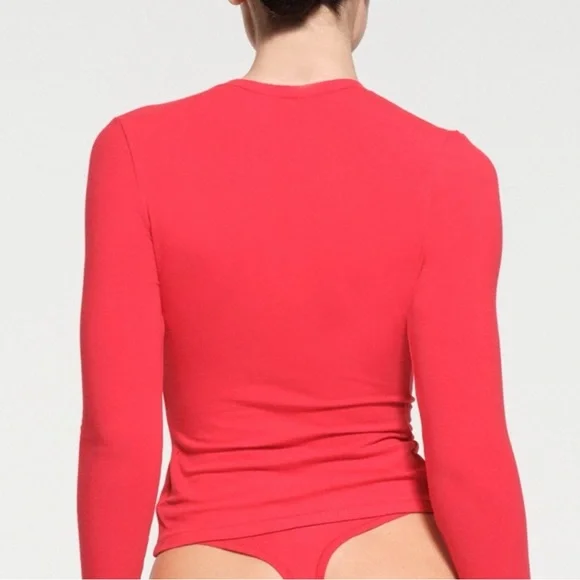 SKIMS Cotton Stretch Jersey Long Sleeve Red Shirt Size XL - Picture 2 of 8